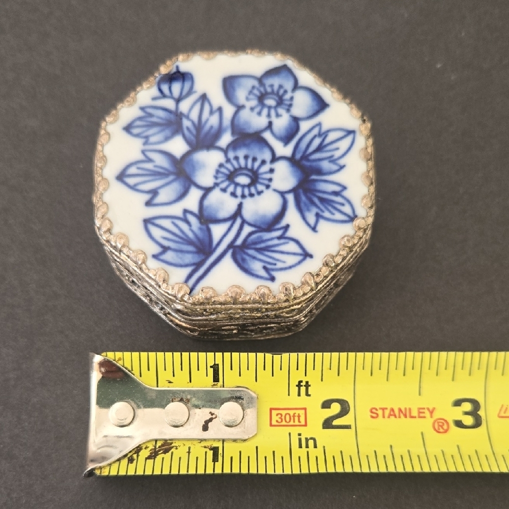 Vintage Silver Plated Ceramic Inlay Blue Floral Mirror Trinket Cosmetic Box - Picture 9 of 11